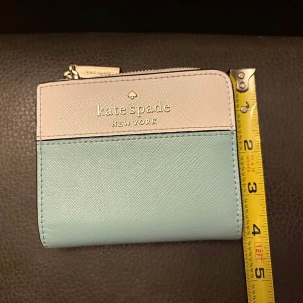 Kate Spade New York color blocked blue/cream wallet! bonus card holder accessory